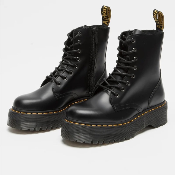 Dr. Martens Jadon 8-Eye Platform Boot - Picture 1 of 4
